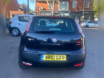 Used Fiat Punto Evo 2010 for sale - 78362050: Photo