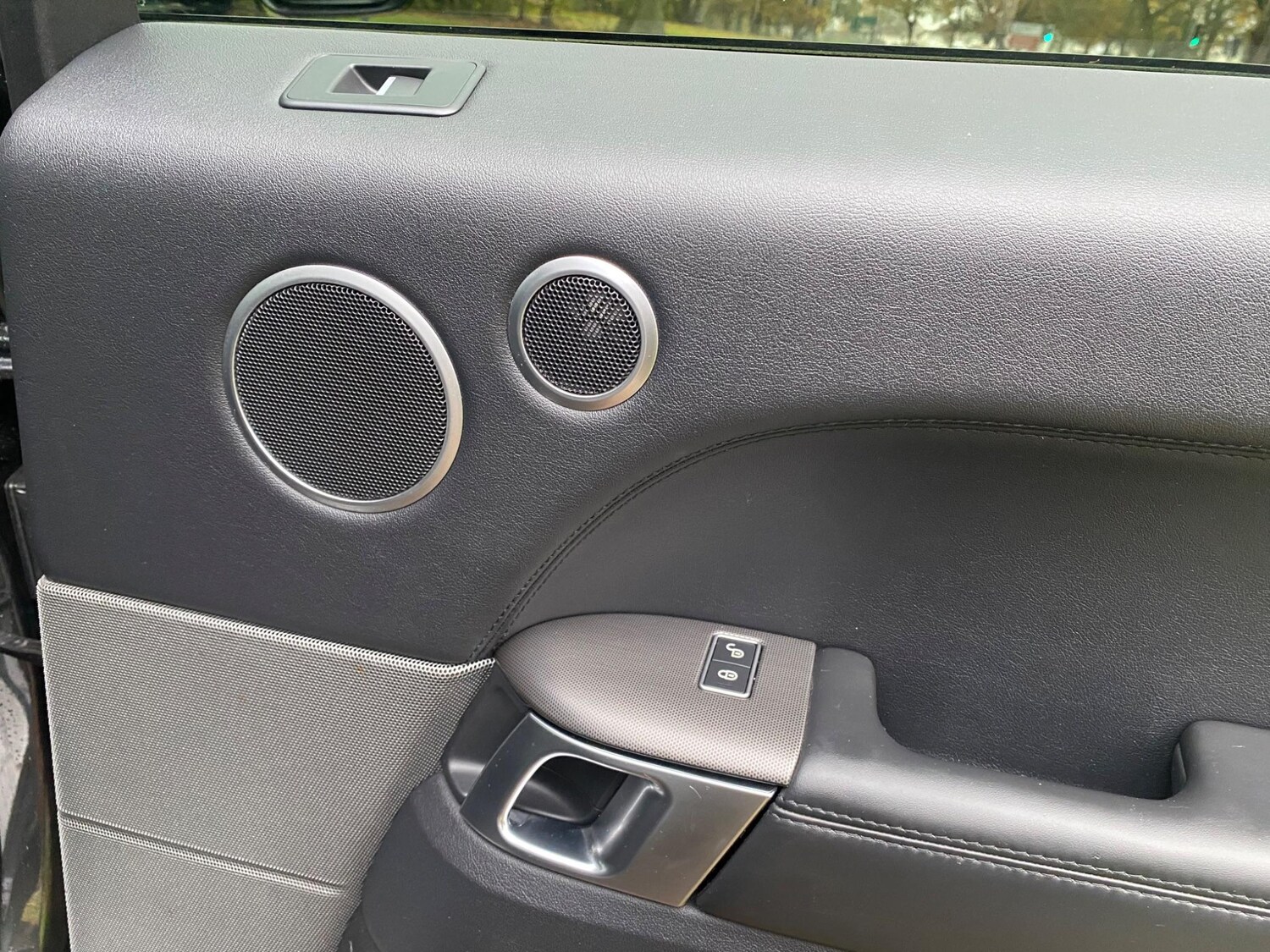 Used Land Rover Range Rover Sport for sale - 77908850: Photo 25