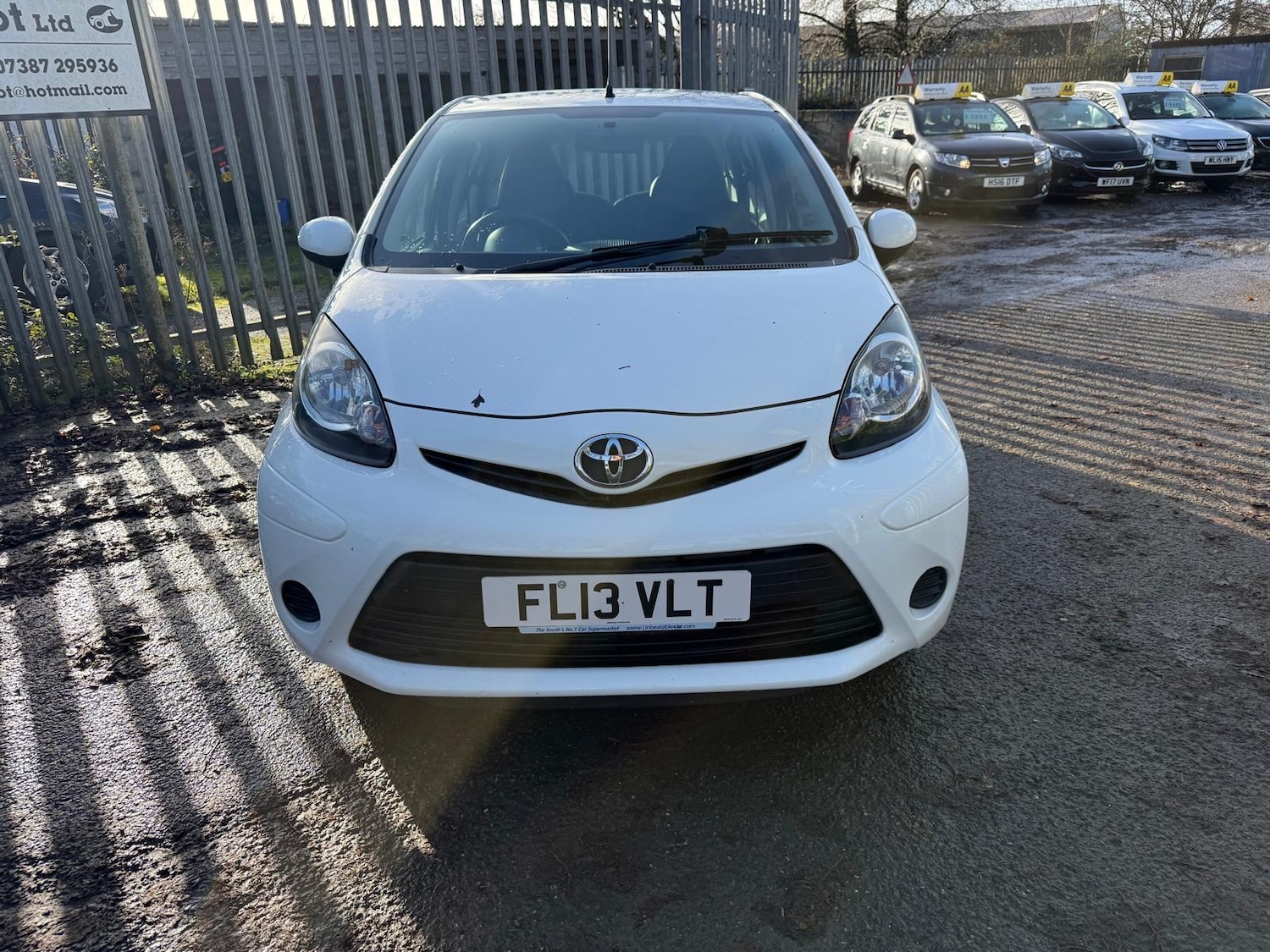 Used Toyota AYGO 2013 for sale - 76893075: Photo 2