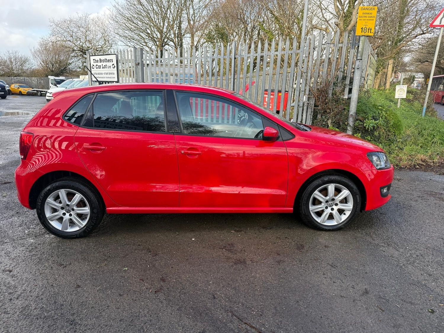 Used Volkswagen Polo 2014 for sale - 77336660: Photo 3