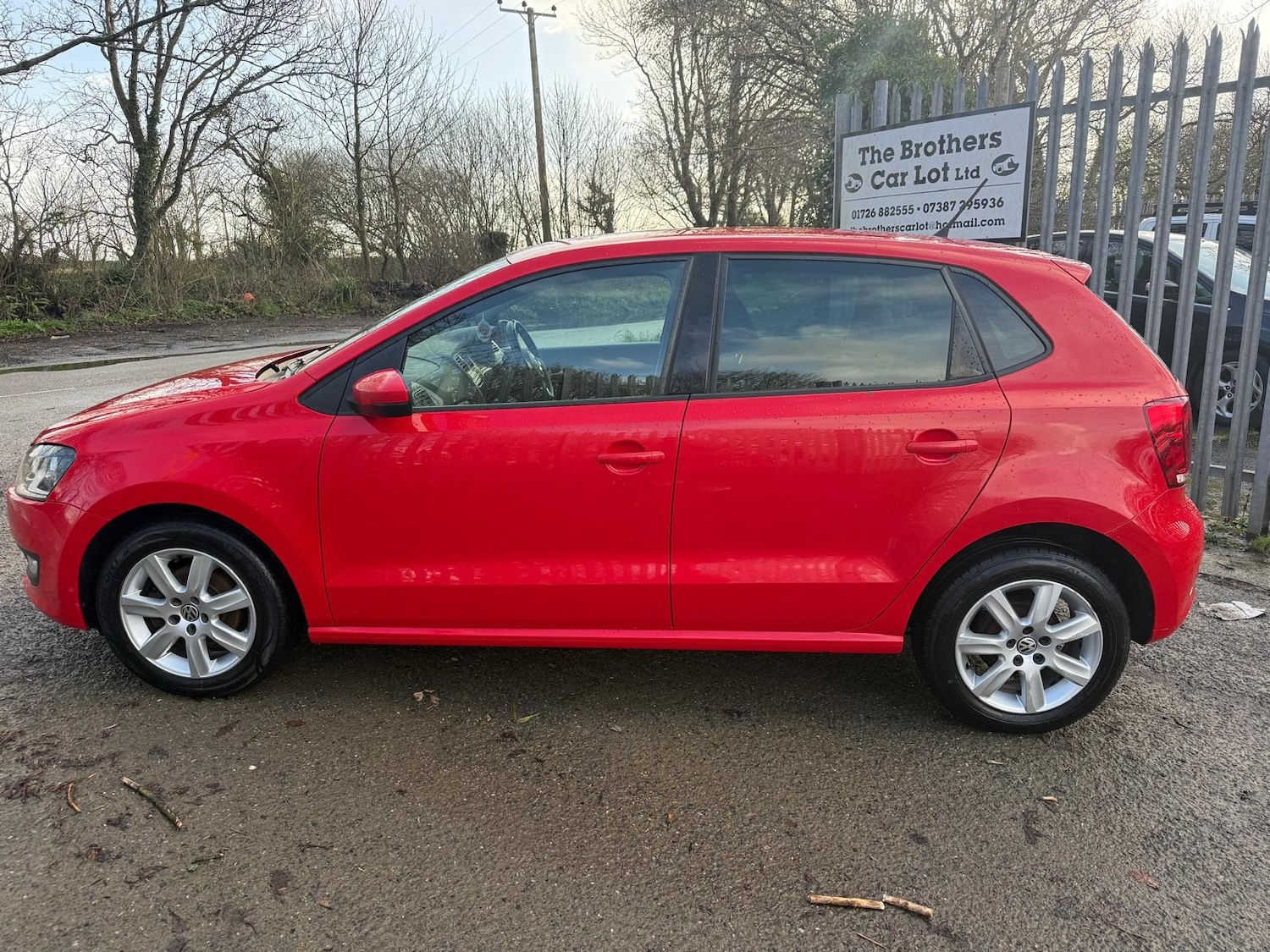 Used Volkswagen Polo 2014 for sale - 77336660: Photo 5