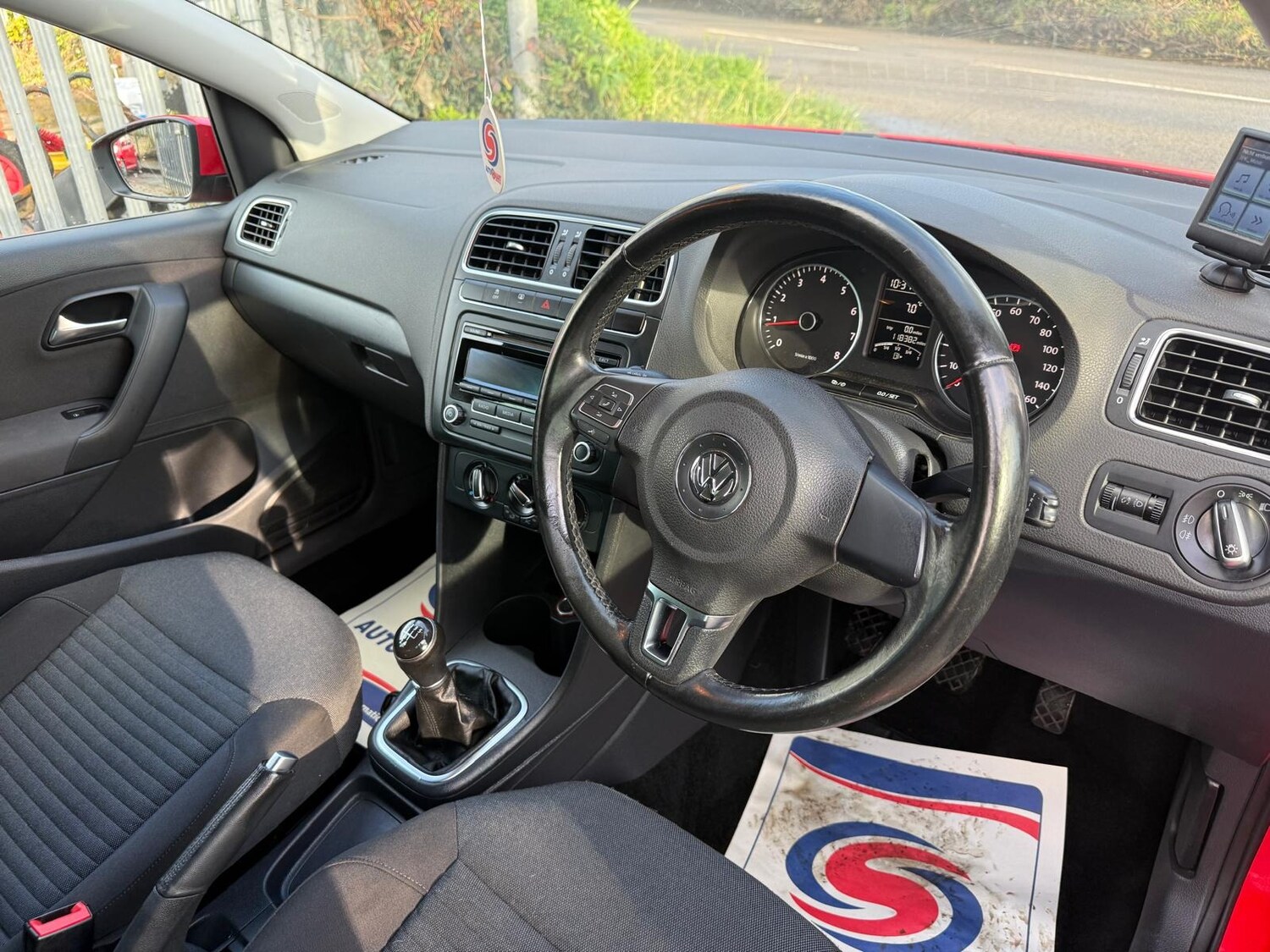 Used Volkswagen Polo 2014 for sale - 77336660: Photo 7