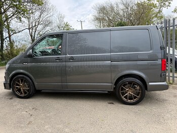 Used Volkswagen Transporter 2016 for sale - 78344178: Photo