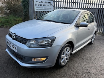 Used Volkswagen Polo 2010 for sale - 77353842: Photo