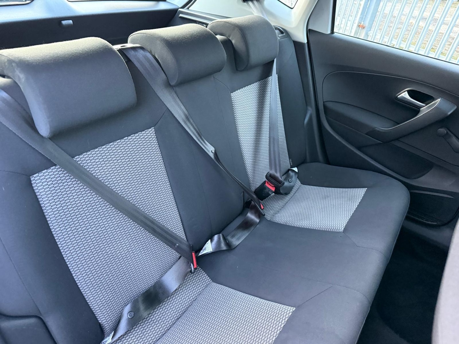 Used Volkswagen Polo 2010 for sale - 77353842: Photo 7