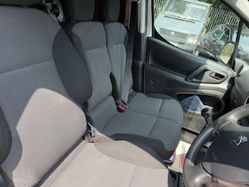 Used Peugeot Partner 2017 for sale - 75483846: Photo