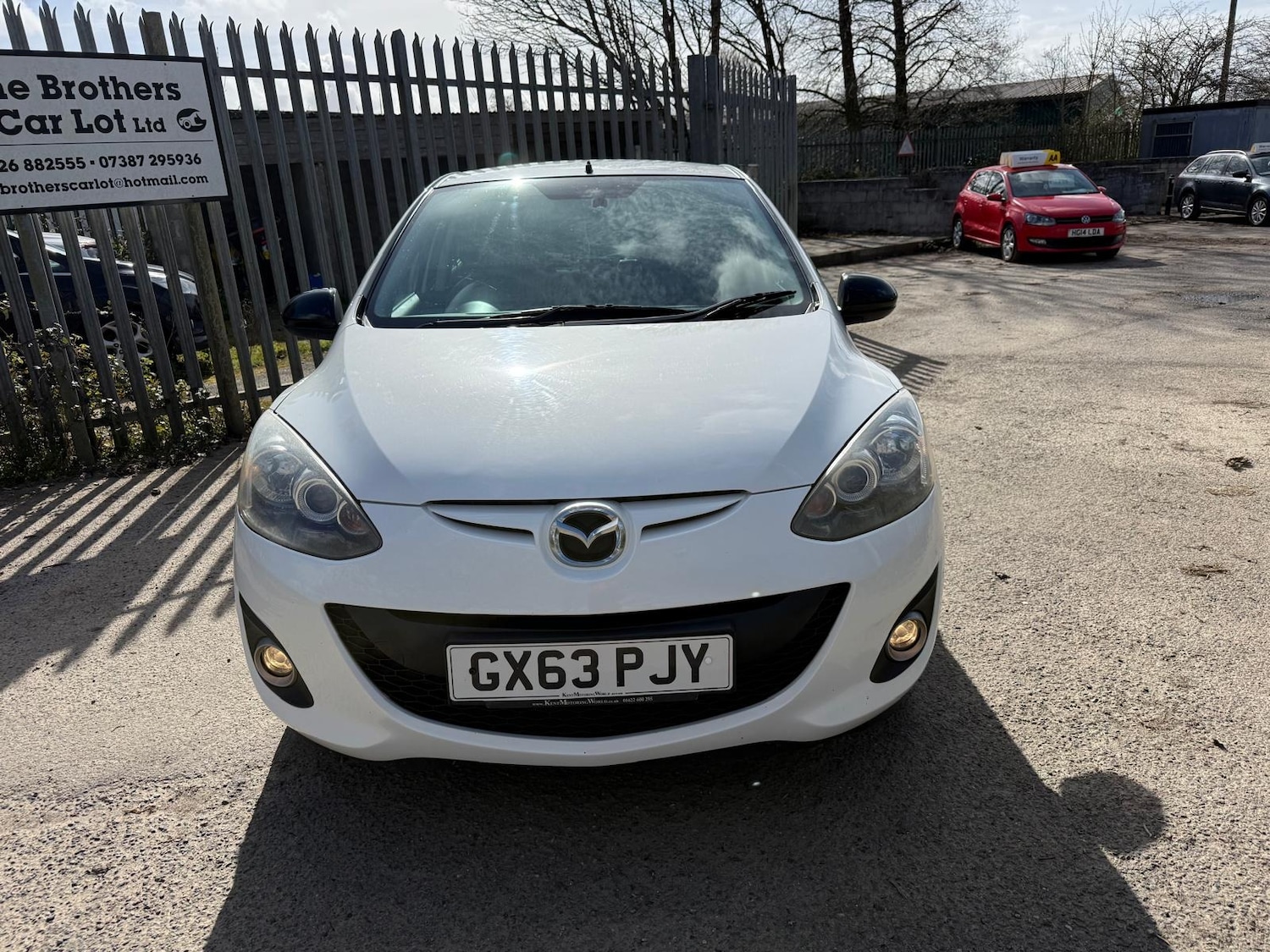Used Mazda Mazda2 2013 for sale - 78038860: Photo 2