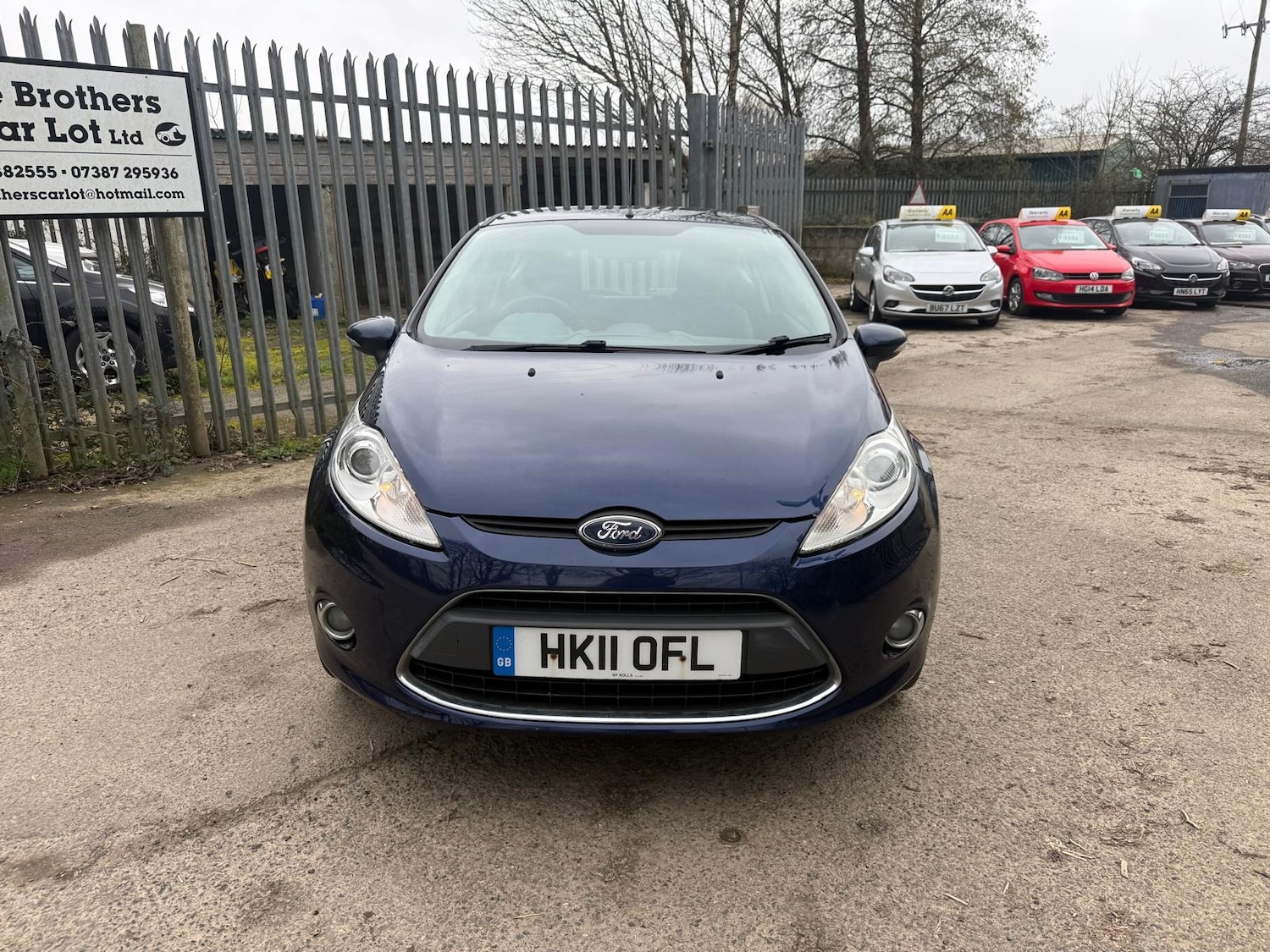 Used Ford Fiesta 2011 for sale - 77760880: Photo 2