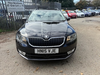 Used Skoda Octavia 2015 for sale - 76181629: Photo