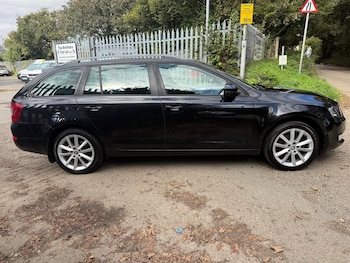 Used Skoda Octavia 2015 for sale - 76181629: Photo