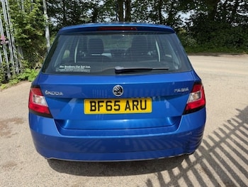 Used Skoda Fabia 2015 for sale - 78668033: Photo