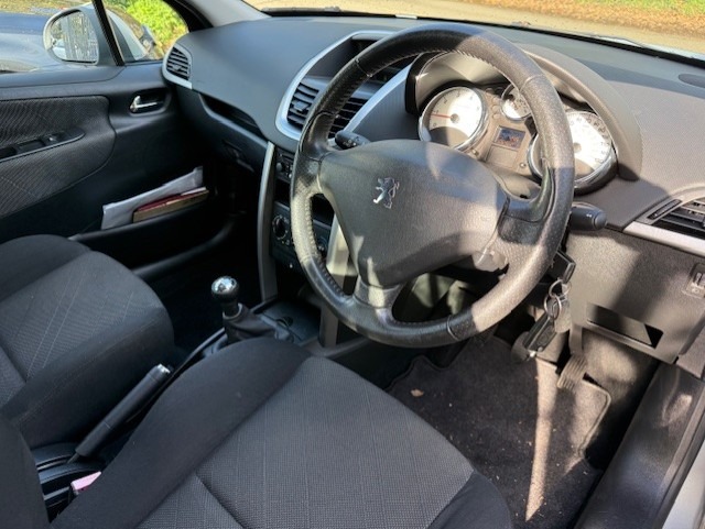 Used Peugeot 207 2007 for sale - 76366320: Photo 7
