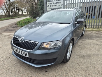 Used Skoda Octavia 2014 for sale - 77663552: Photo