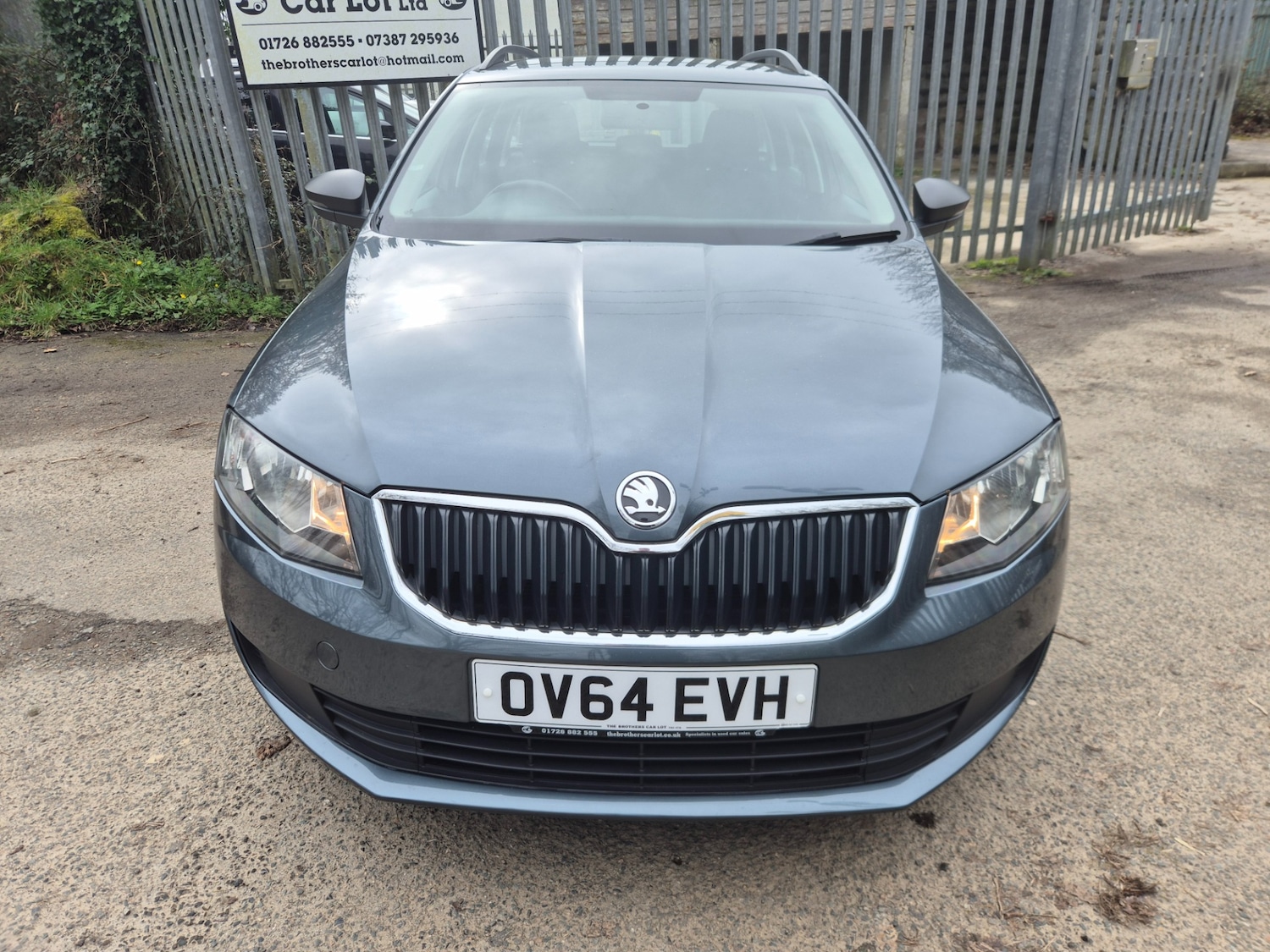 Used Skoda Octavia 2014 for sale - 77663552: Photo 2