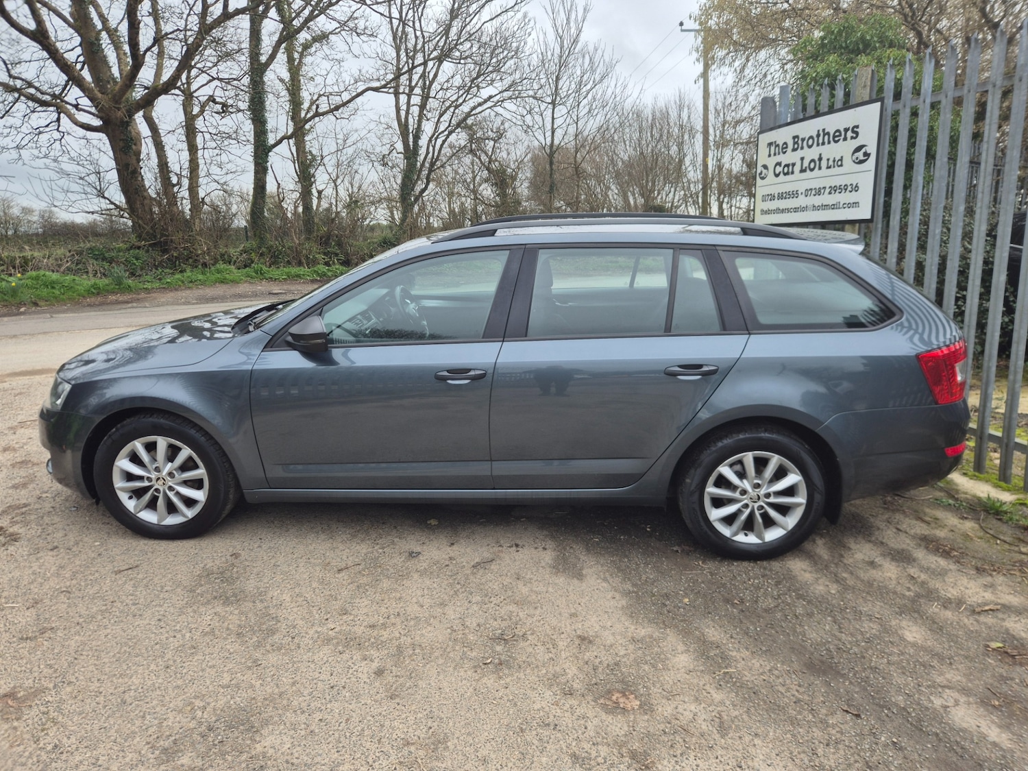 Used Skoda Octavia 2014 for sale - 77663552: Photo 6
