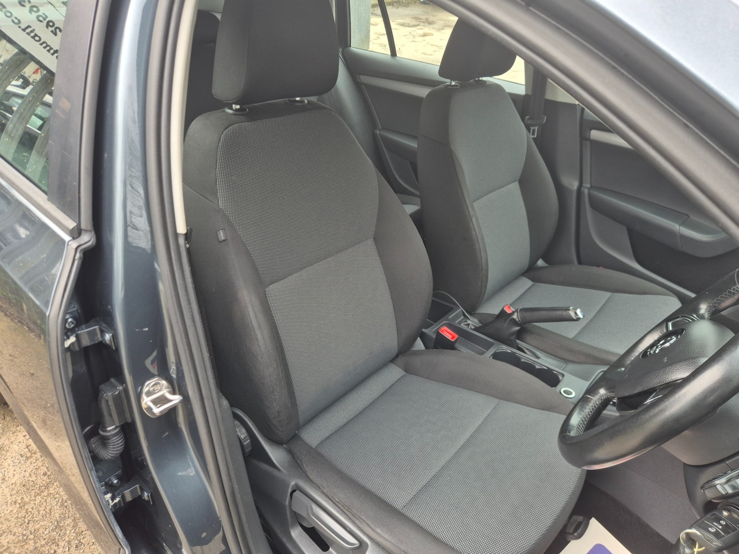 Used Skoda Octavia 2014 for sale - 77663552: Photo 8