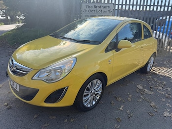 Vauxhall - Corsa