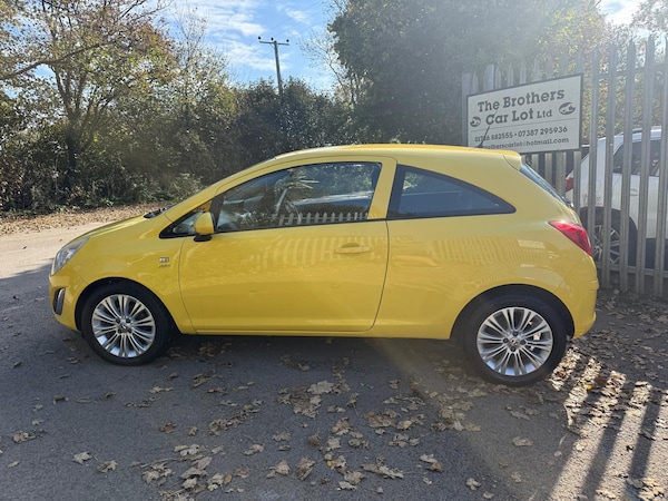 Used Vauxhall Corsa 2012 for sale - 76299687: Photo 5