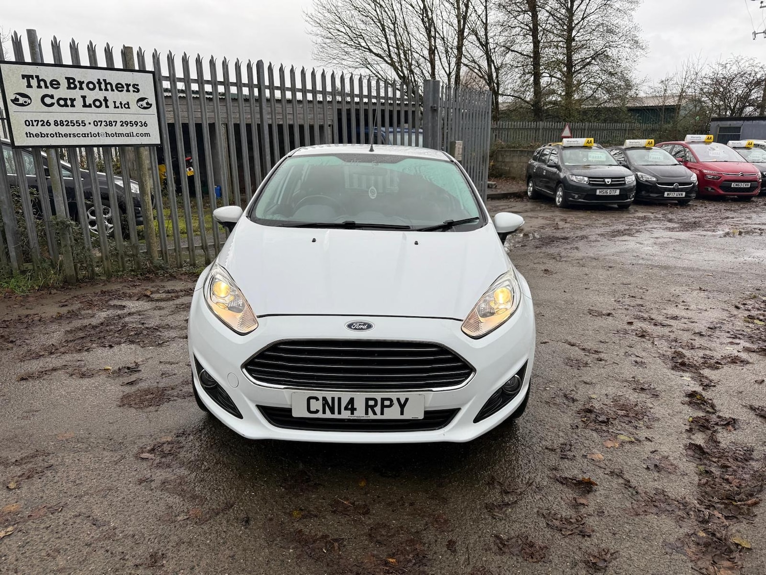 Used Ford Fiesta 2014 for sale - 76859810: Photo 2