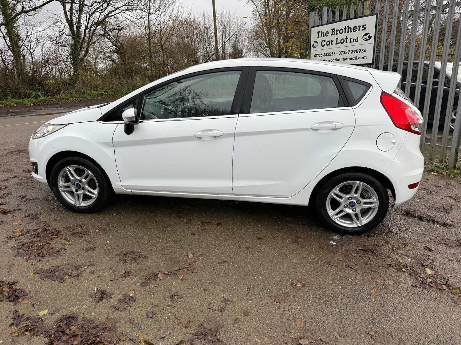 Used Ford Fiesta 2014 for sale - 76859810: Photo 4