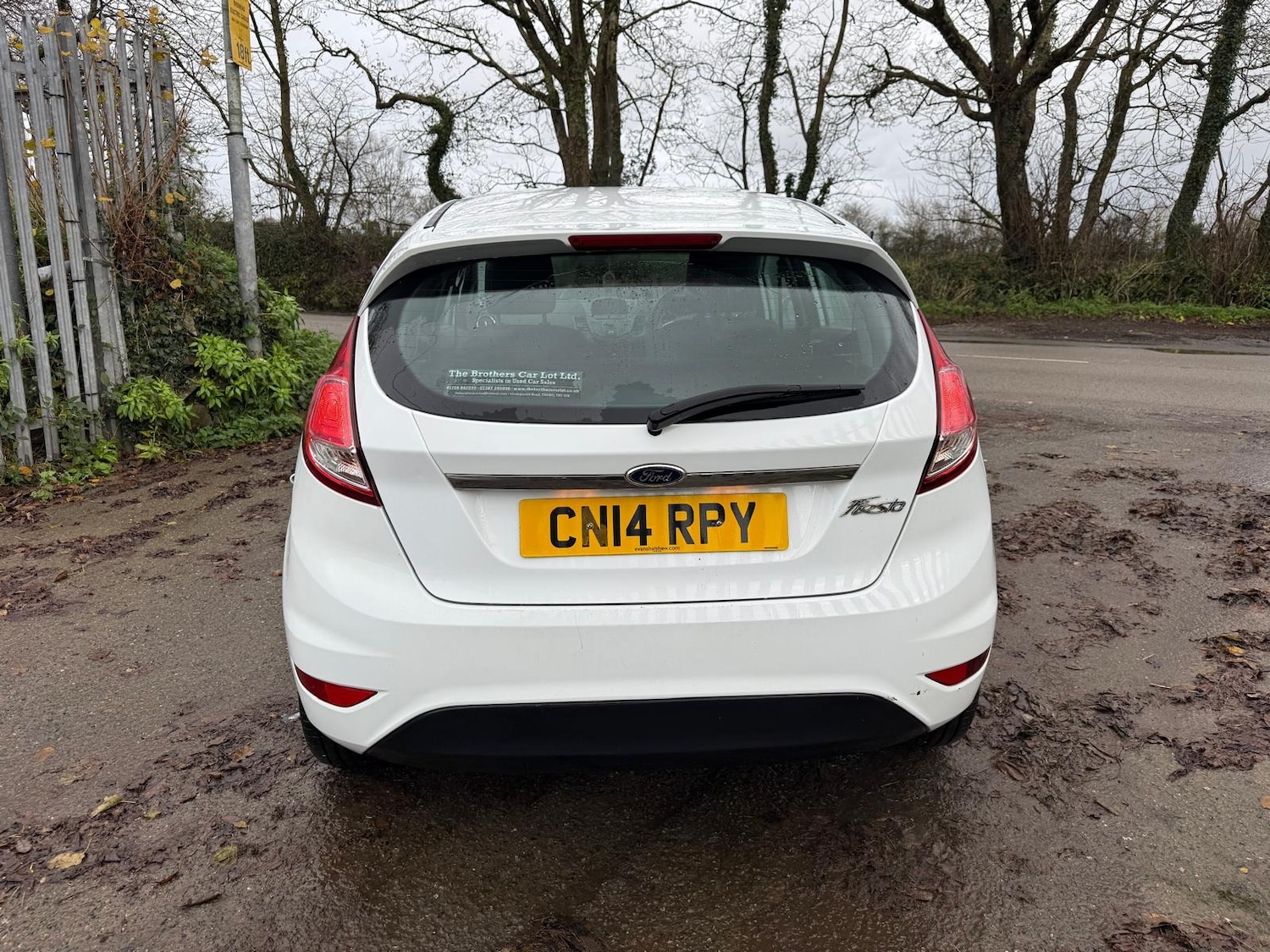 Used Ford Fiesta 2014 for sale - 76859810: Photo 5