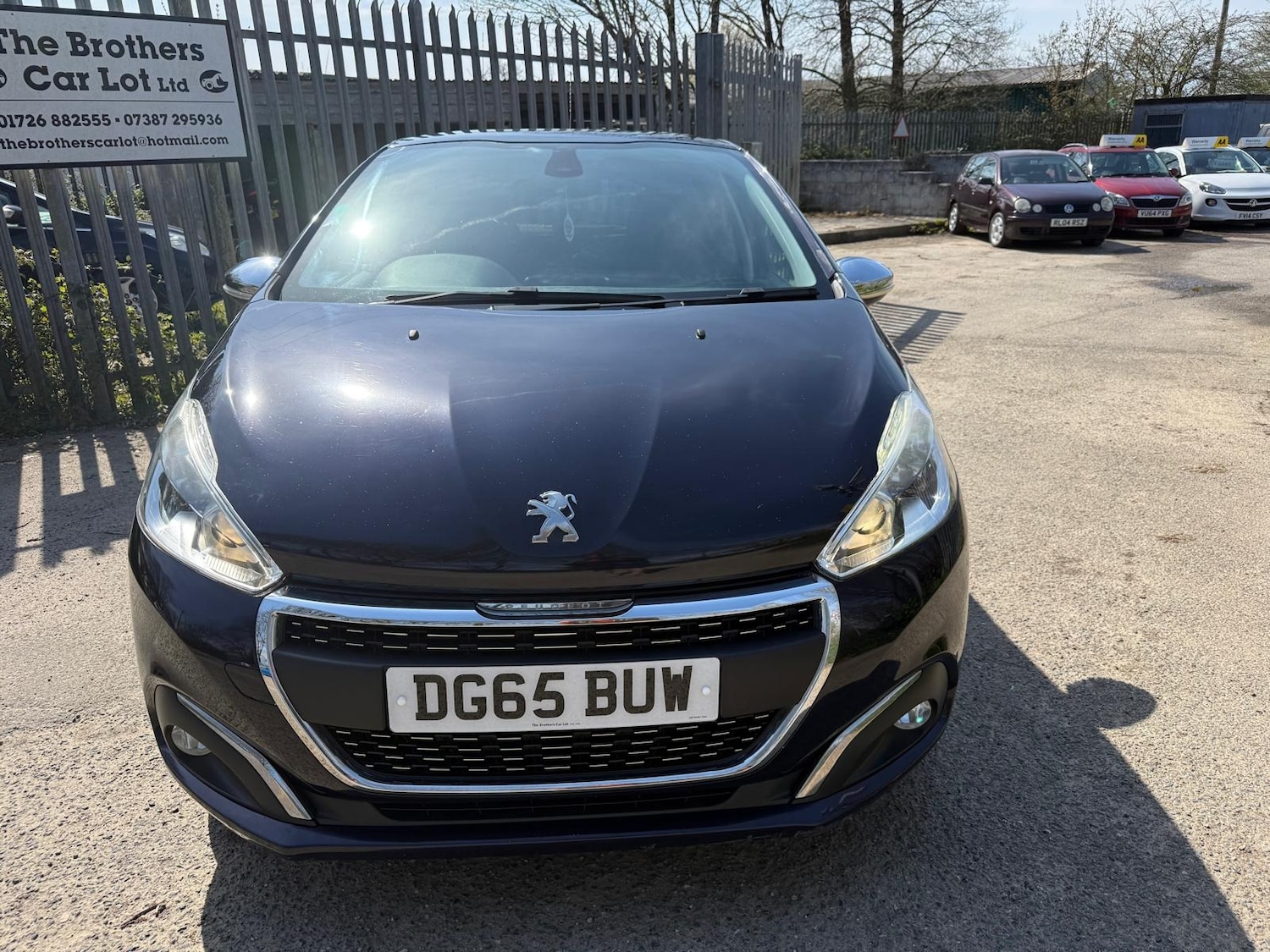 Used Peugeot 208 2015 for sale - 78152450: Photo 2
