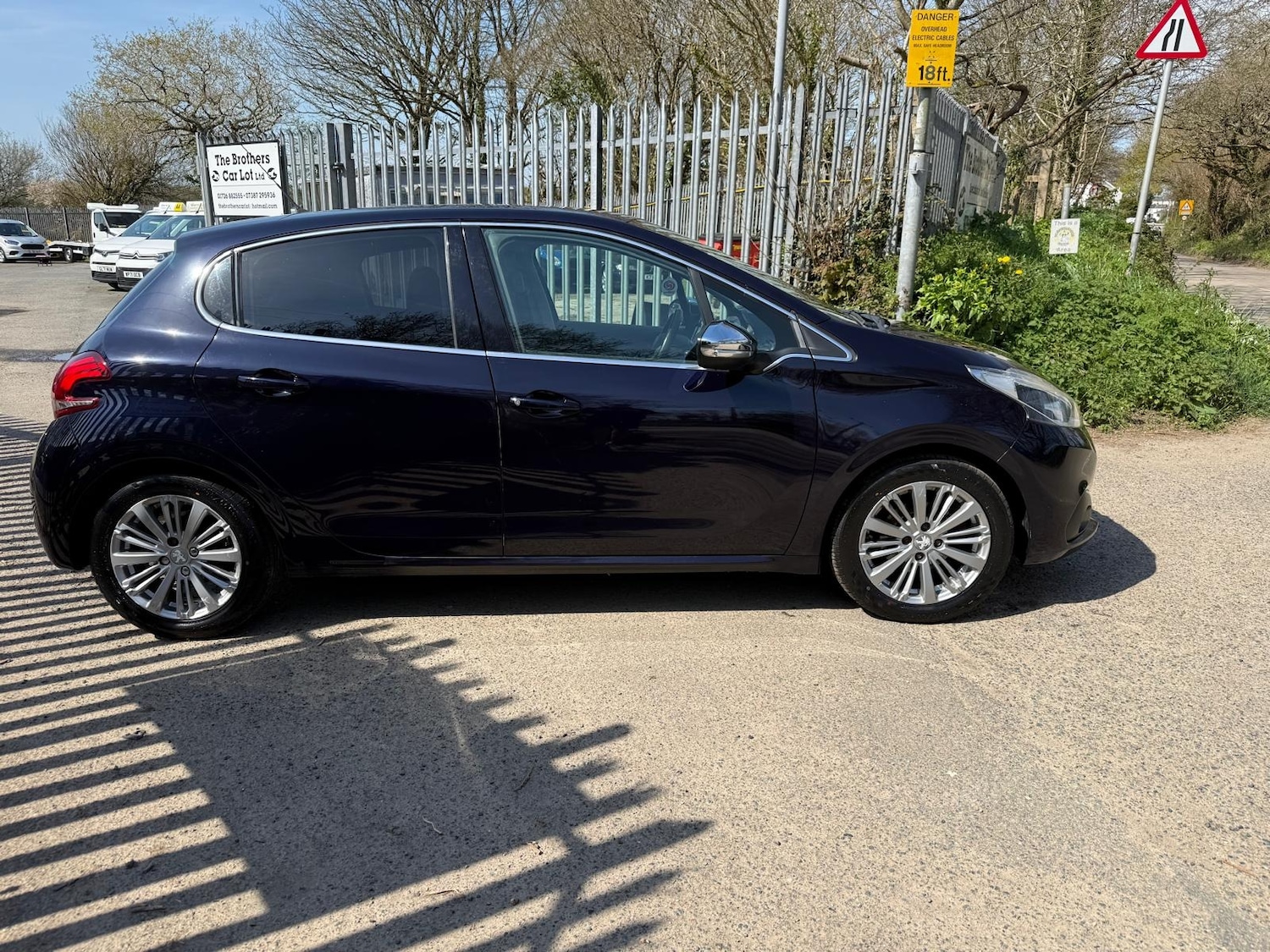 Used Peugeot 208 2015 for sale - 78152450: Photo 3