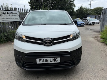 Used Toyota PROACE CITY Verso 2018 for sale - 79043085: Photo
