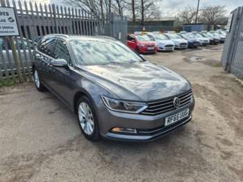 Used Volkswagen Passat 2015 for sale - 74000299: Photo