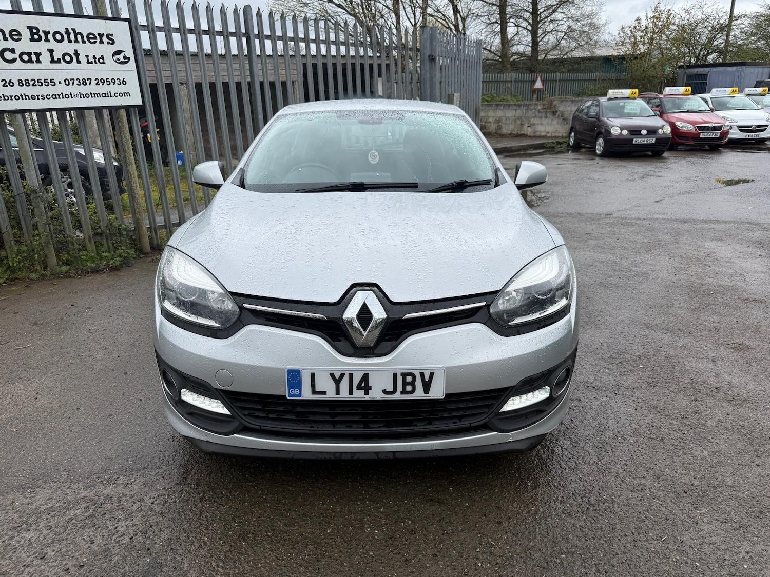 Used Renault Megane 2014 for sale - 78197661: Photo 2