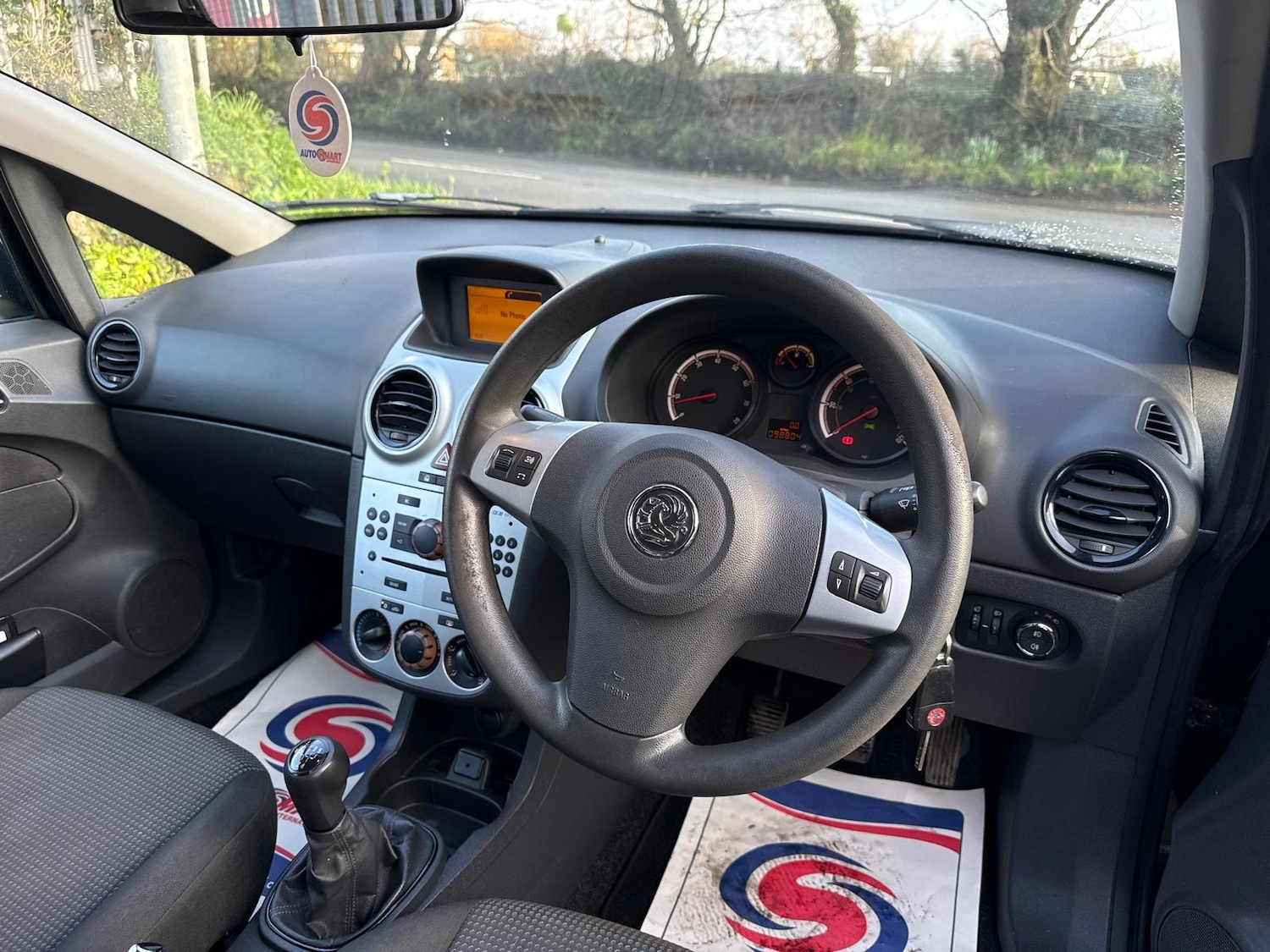 Used Vauxhall Corsa 2011 for sale - 77461251: Photo 8