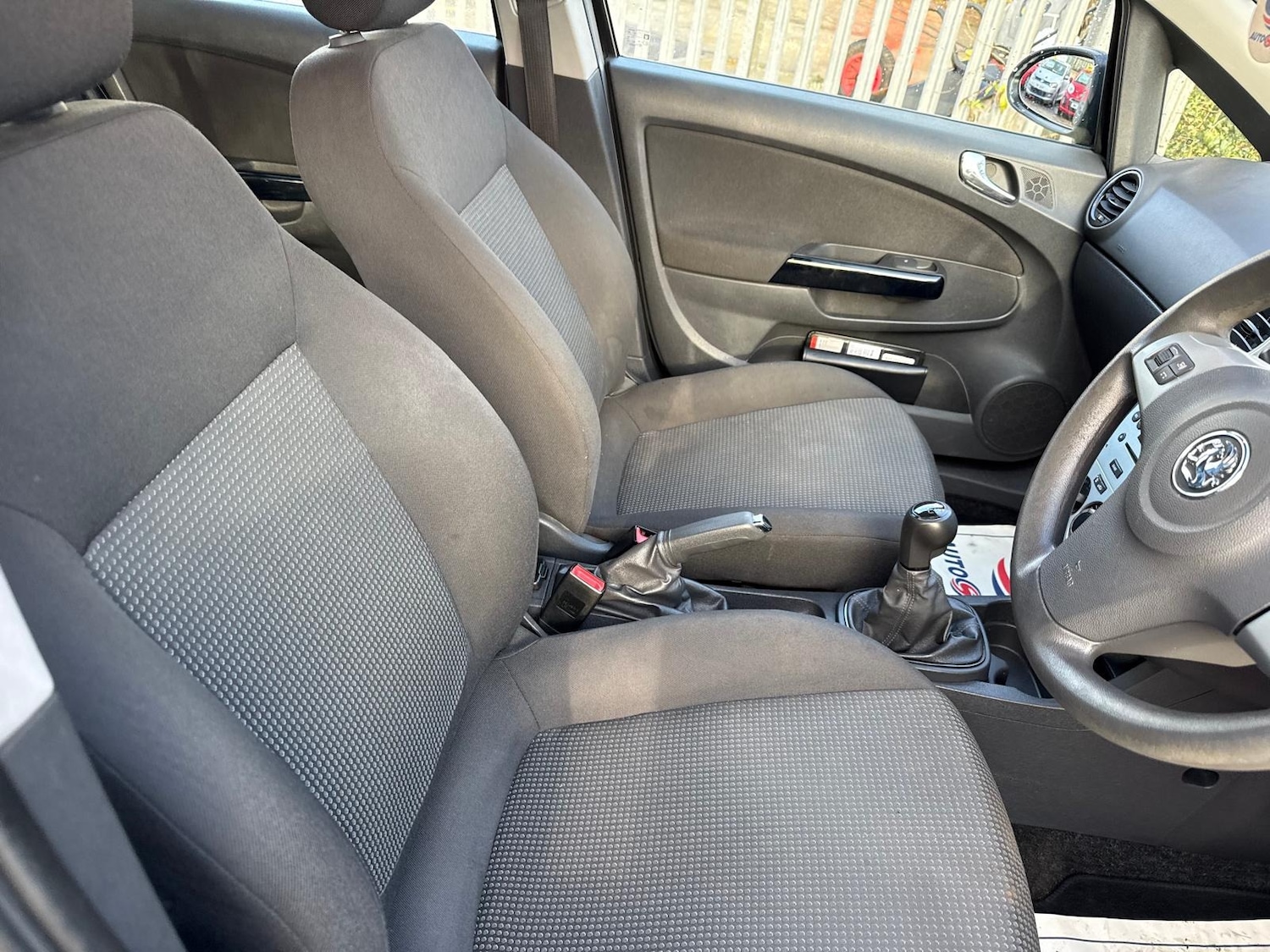 Used Vauxhall Corsa 2011 for sale - 77461251: Photo 9