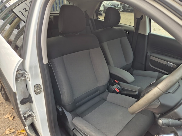 Used Citroen C4 Cactus 2016 for sale - 76288693: Photo 8