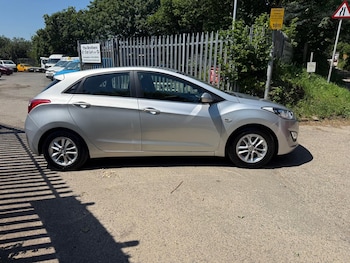 Used Hyundai i30 2015 for sale - 78699772: Photo