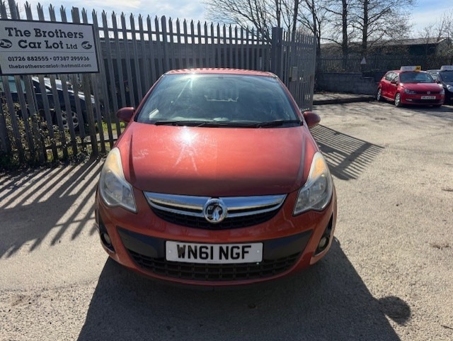 Used Vauxhall Corsa 2011 for sale - 77932672: Photo 2
