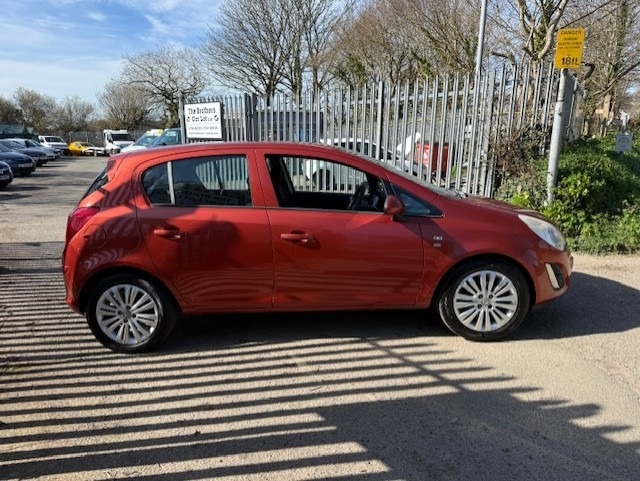 Used Vauxhall Corsa 2011 for sale - 77932672: Photo 3