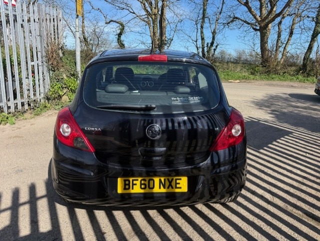 Used Vauxhall Corsa 2010 for sale - 77932573: Photo 4