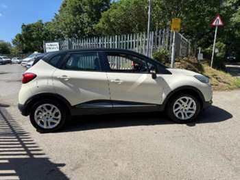 Used Renault Captur 2015 for sale - 74781219: Photo