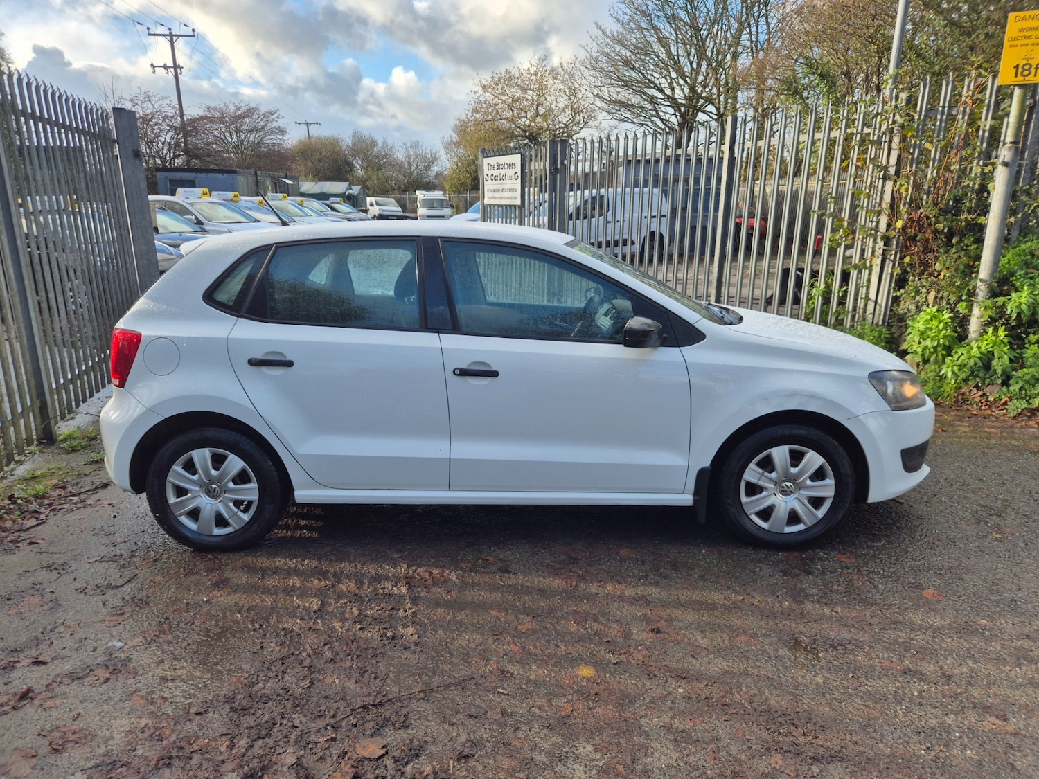 Used Volkswagen Polo 2013 for sale - 76693031: Photo 4