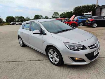 Used Vauxhall Astra 2015 for sale - 76144161: Photo