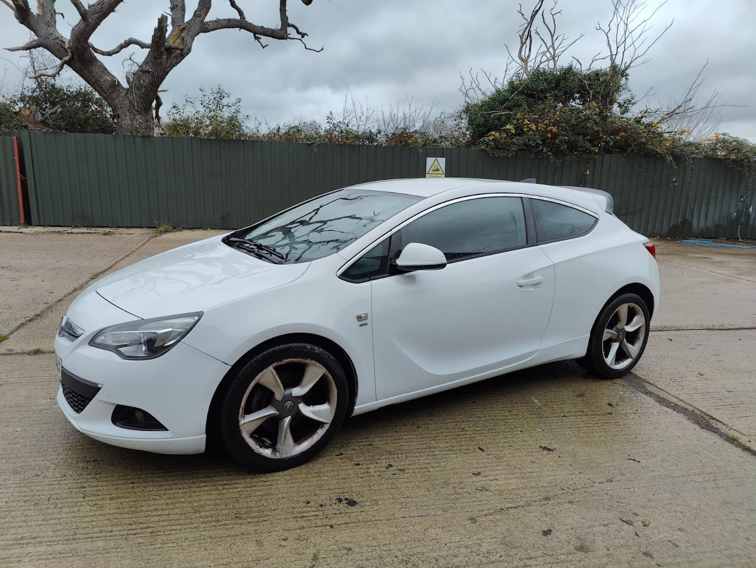 Used Vauxhall Astra GTC 2016 for sale - 76923987: Photo 12