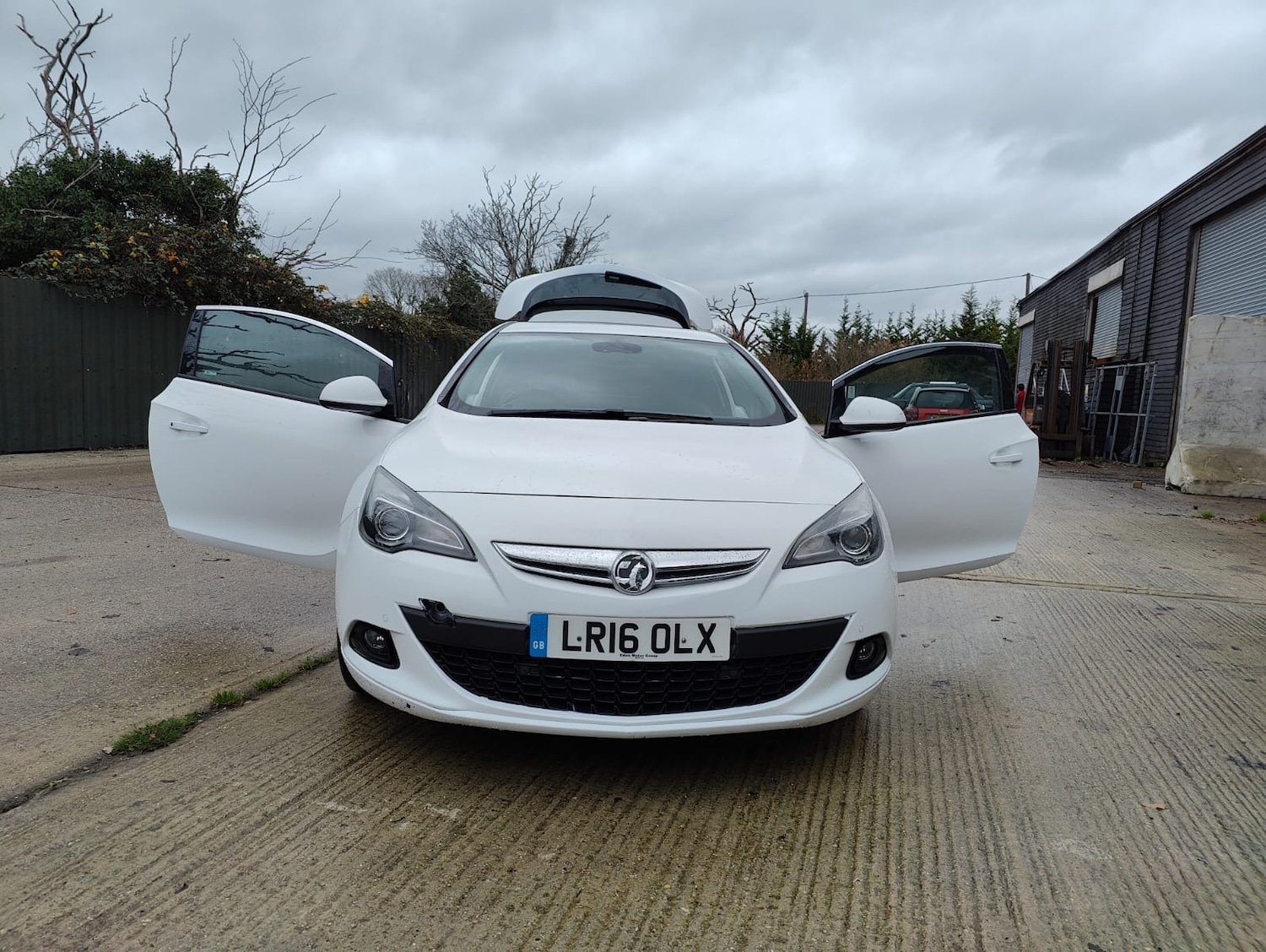 Used Vauxhall Astra GTC 2016 for sale - 76923987: Photo 32