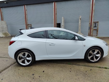 Used Vauxhall Astra GTC 2016 for sale - 76923987: Photo