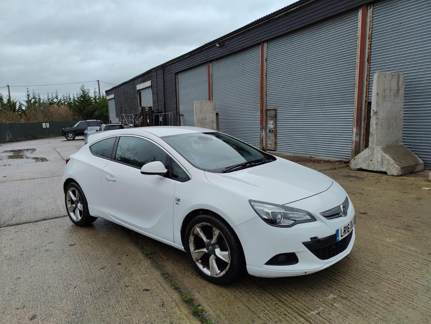 Used Vauxhall Astra GTC 2016 for sale - 76923987: Photo 8