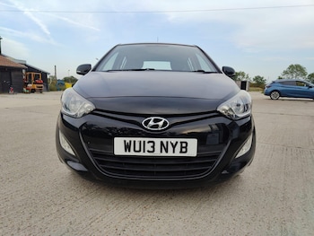 Used Hyundai i20 2013 for sale - 75563990: Photo