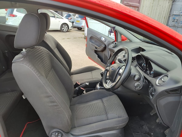 Used Ford Fiesta 2014 for sale - 76027815: Photo 22