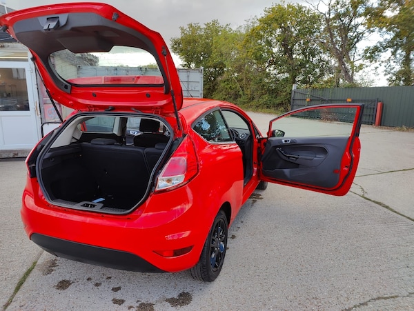Used Ford Fiesta 2014 for sale - 76027815: Photo 31