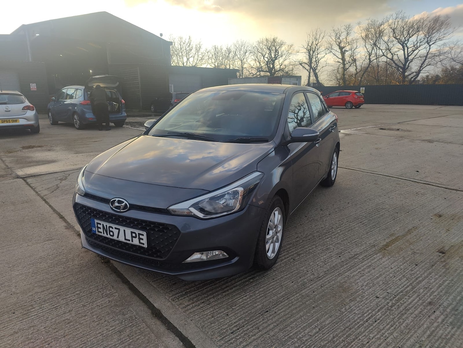 Used Hyundai i20 2017 for sale - 77707482: Photo 12