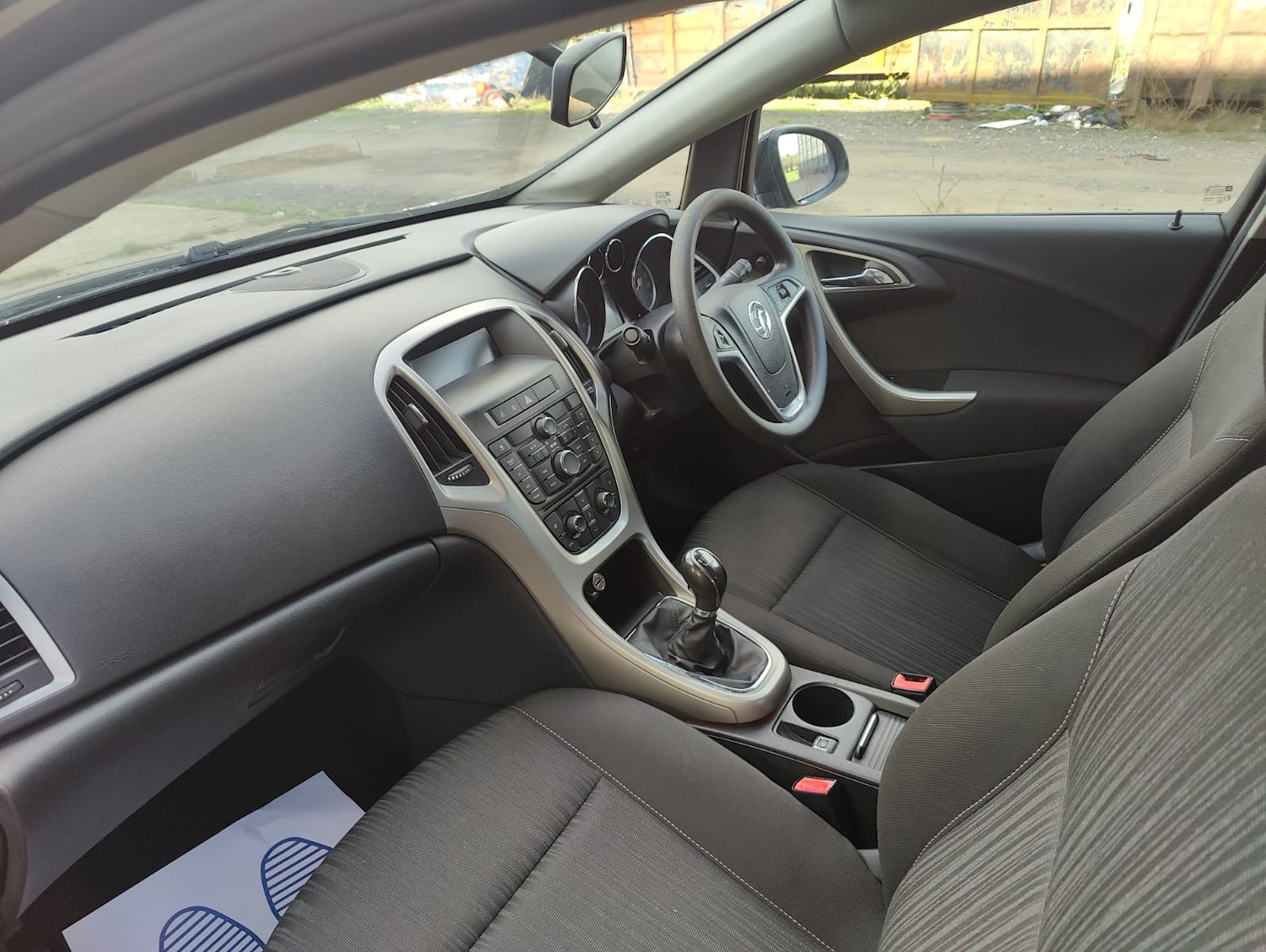 Used Vauxhall Astra 2011 for sale - 77890461: Photo 19