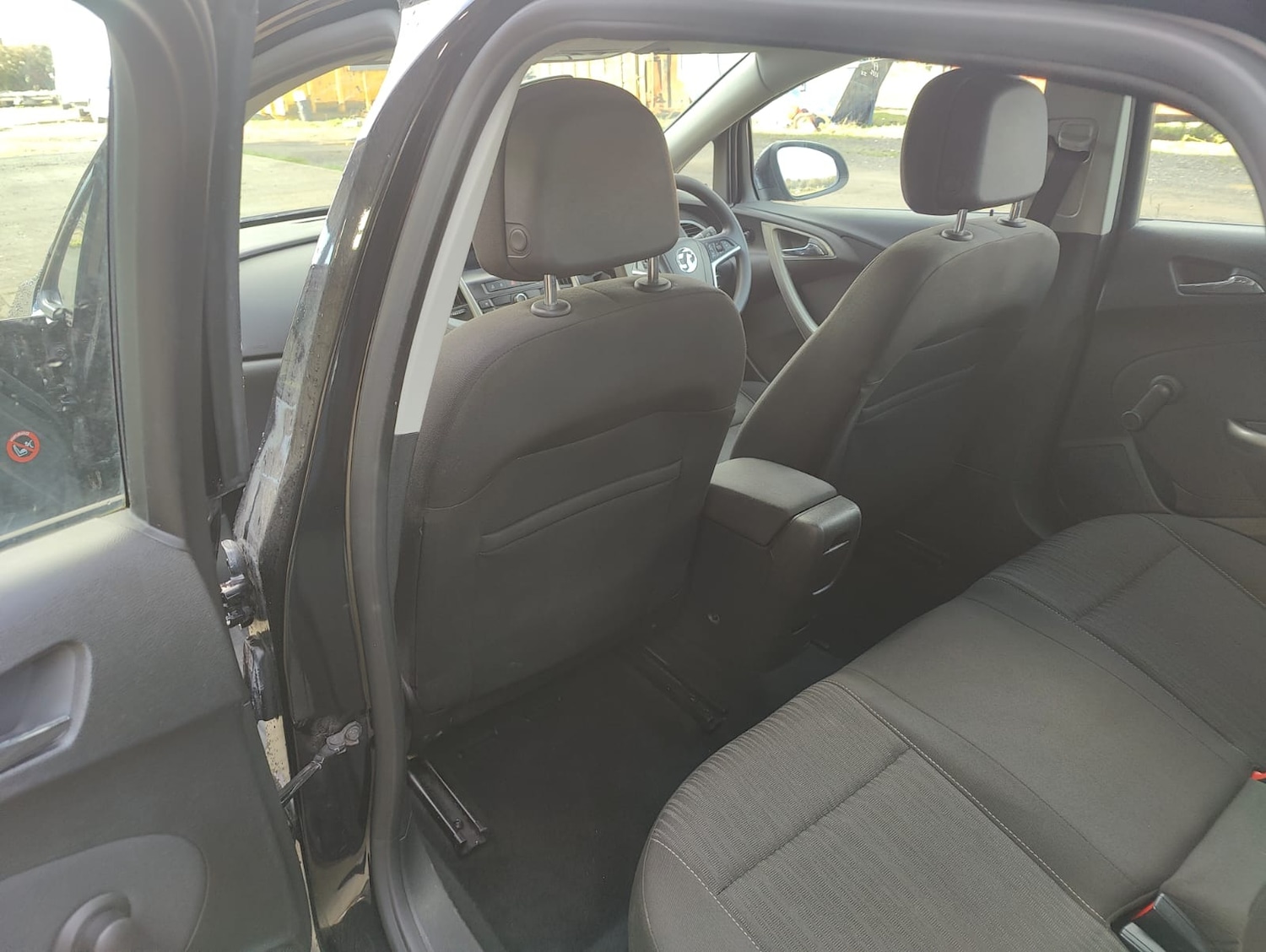 Used Vauxhall Astra 2011 for sale - 77890461: Photo 20